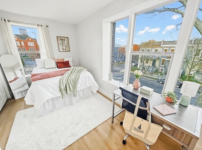 Model Unit Bedspace