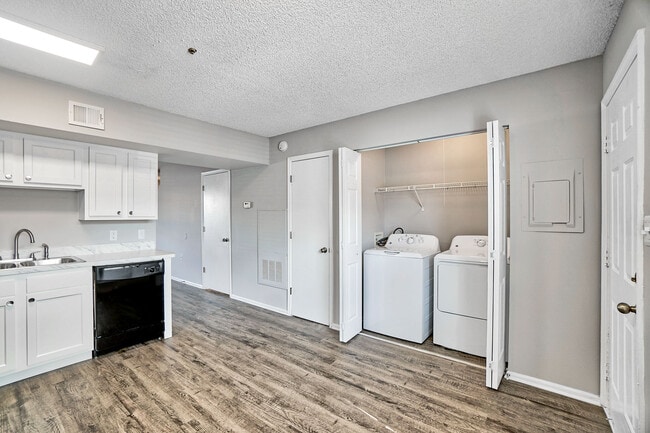 Sabal Palms Apartments