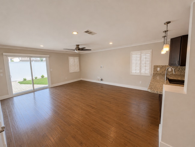 1708 Chatsworth Blvd