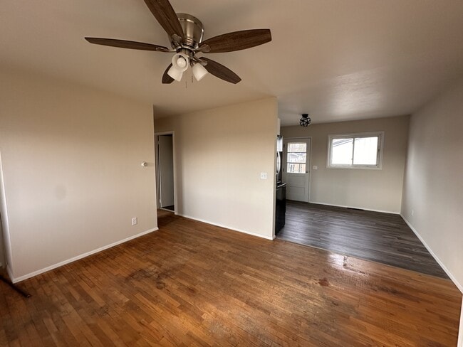 Photo - 693 N Cherry St