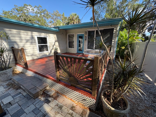 Photo - 3025 50th St S