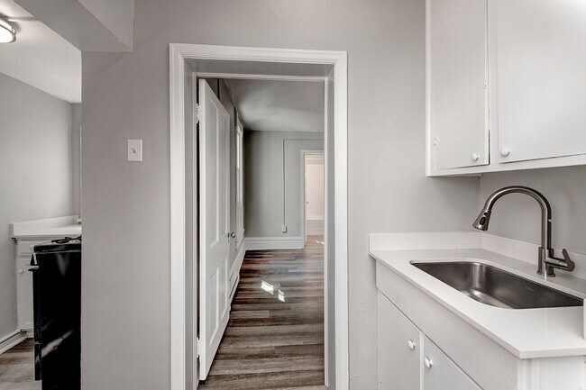 Photo - 2143 Lafayette St Unidad 2143