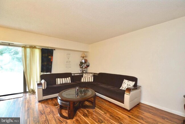 Photo - 11643 Stoneview Square Unit 2B
