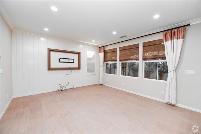 Building Photo - 51 Wildvine Rental