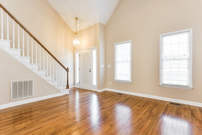 Photo - 4900 Royal Troon Dr