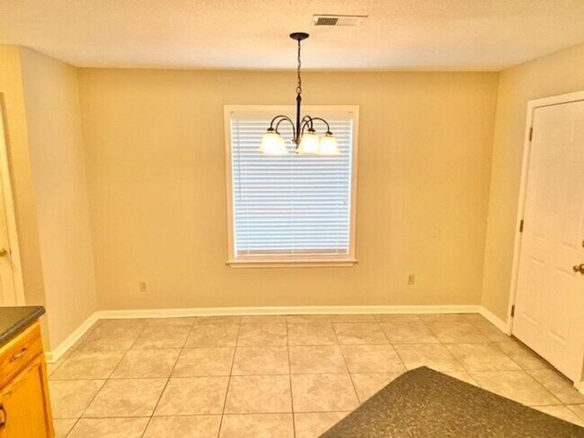 Photo - Great Location Fantastic Price-4 Bedroom 2.5 Bath AVAILALBE NoW!