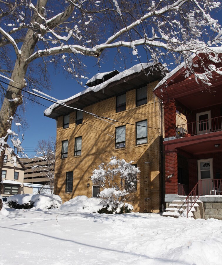 Photo - 241 Mckee Place