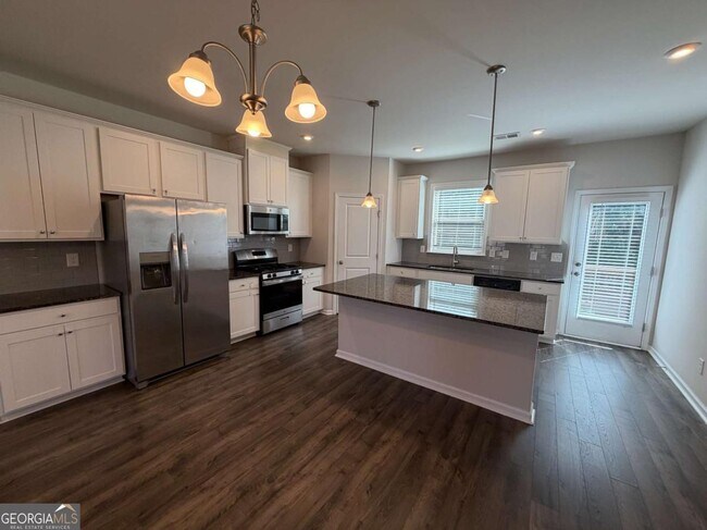 Photo - 311 Mahone Dr