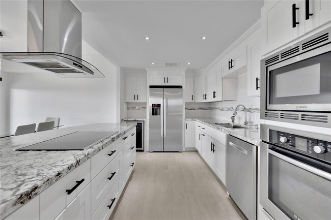 Photo - 2001 Holcombe Blvd Unidad 1203 Rental