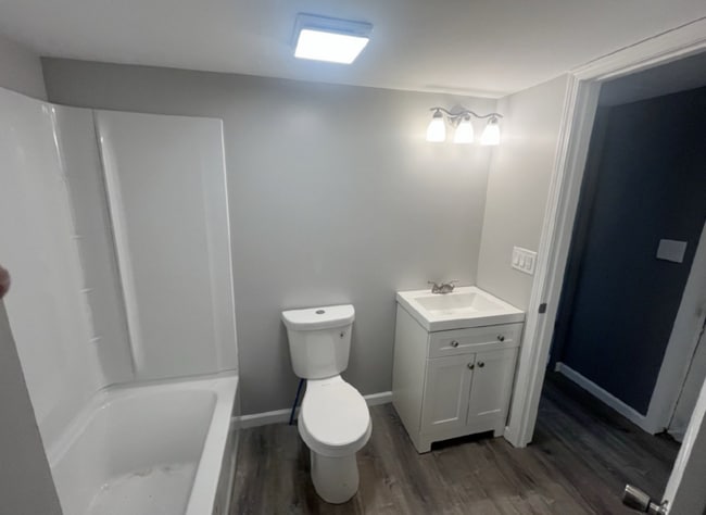 Photo - 222 Garlands Private Dr