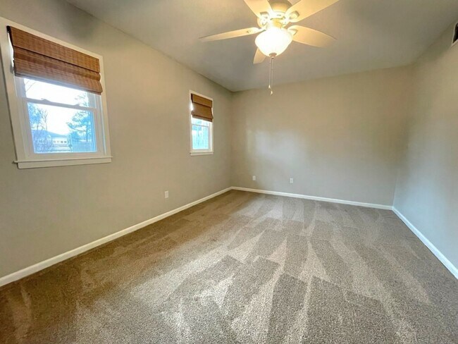 Photo - Cute bungalow in the heart of everything! Updated!