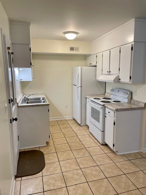 Photo - 2 bed, 1 bathroom duplex   - Seneca, SC Unidad B