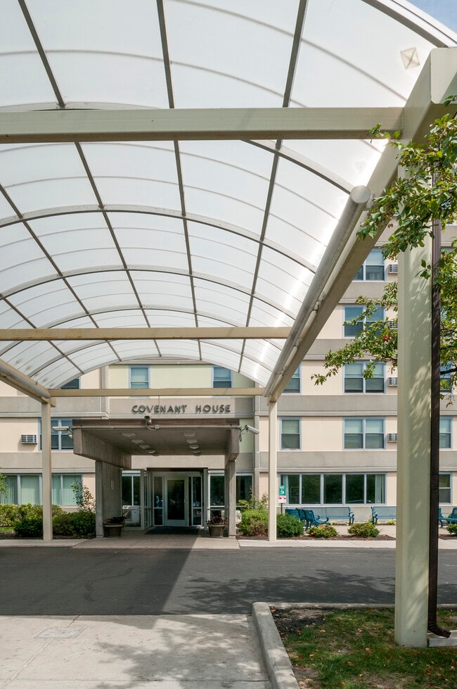 Photo - Covenant House