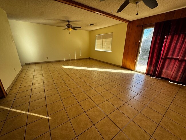 Photo - Mid-century Modern Heights Home