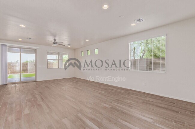 Photo - 3320 W Dunbar Dr