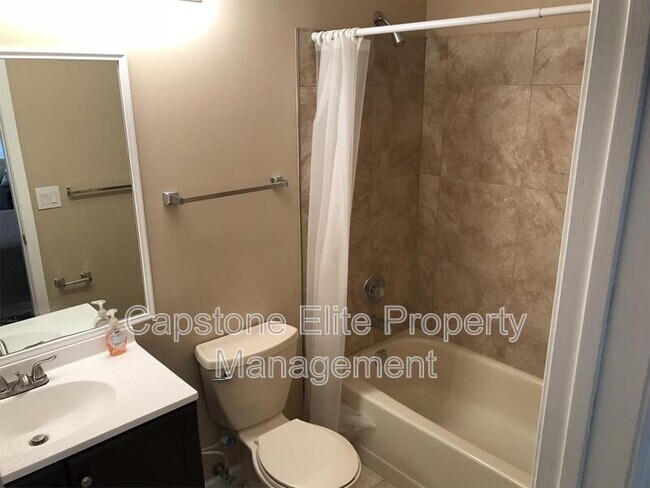 1 Cornerstone Ln Unidad Triple - Standard Room