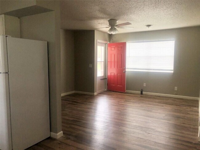 Photo - 419 S Cleveland St