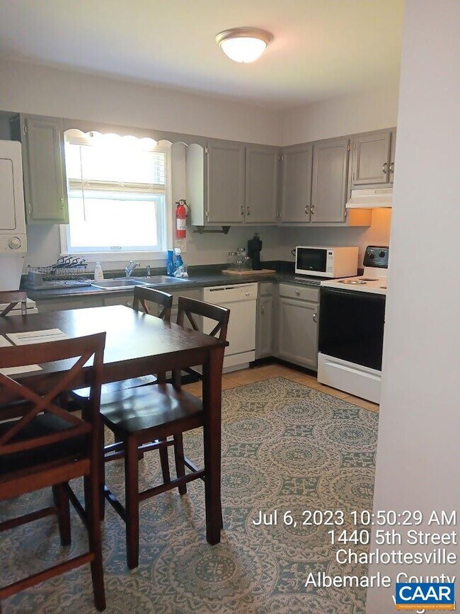 Photo - 1440 5th St Unit B