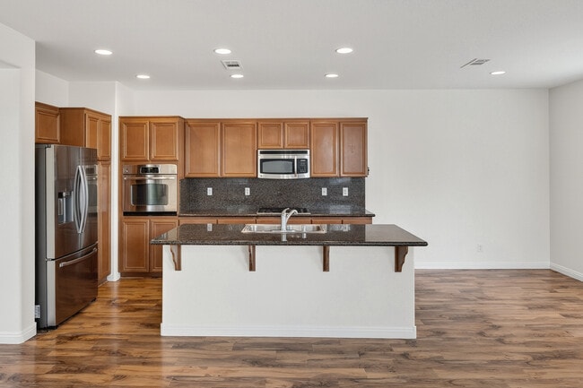 Photo - 10324 Bush Mountain Ave