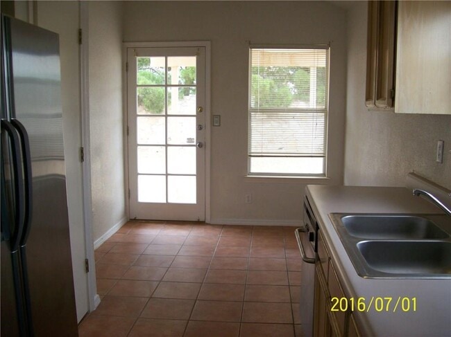 Photo - 11793 Corona Crest Ave