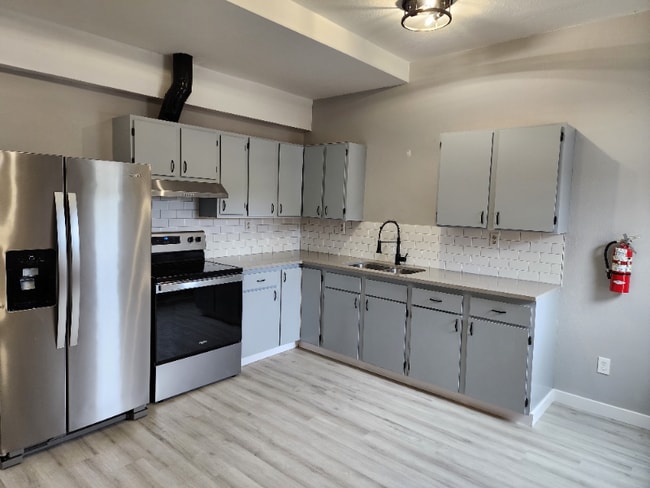 Photo - 109 N Kimball Ave