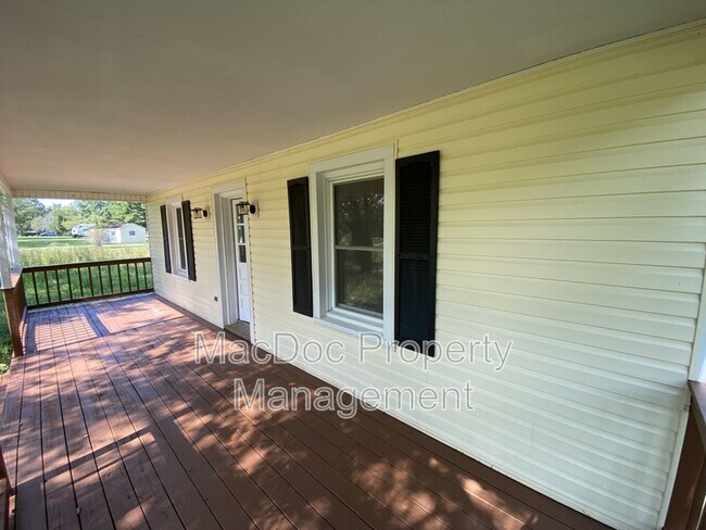 Photo - 18163 Monrovia Rd