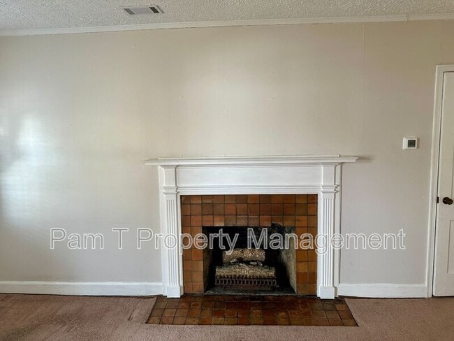 Photo - 315-A E 57th St
