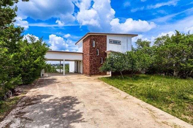 10602 Knob Hill