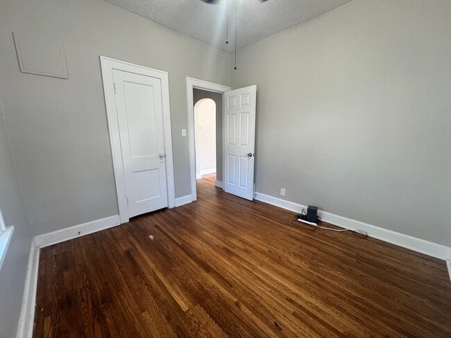 Photo - 3 bedroom, 2 bath in NE Lincoln