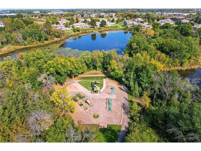 Photo - 5505 Orleans Ln N