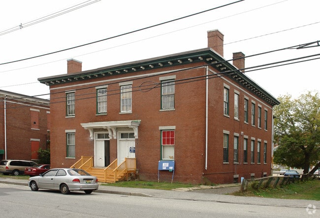 Maine Building