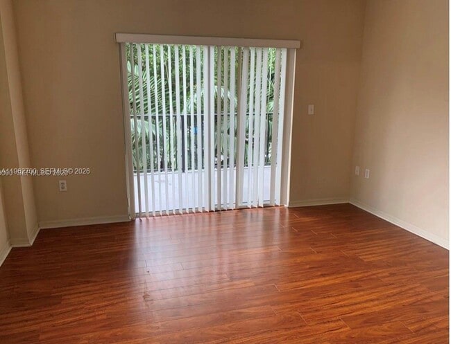 Photo - 3410 Coral Wy Unit 303