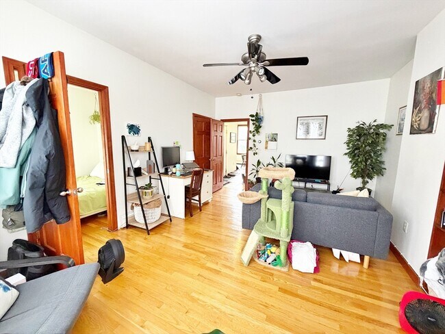 Photo - 84 Webster St Unit 2
