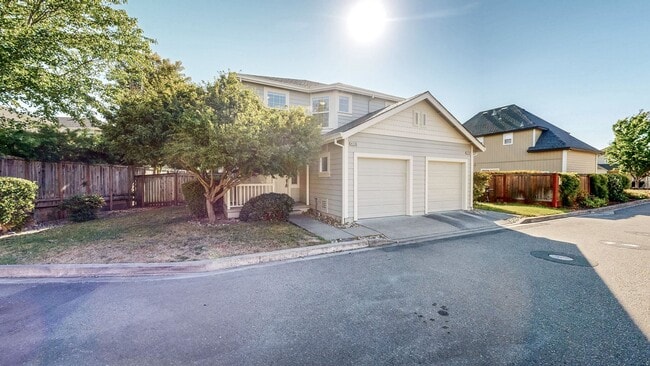 Photo - 4732-4736 Starbuck Unit 4736 Starbuck Avenue