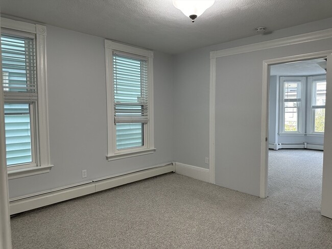 Photo - 479 Sumner St Unidad 2