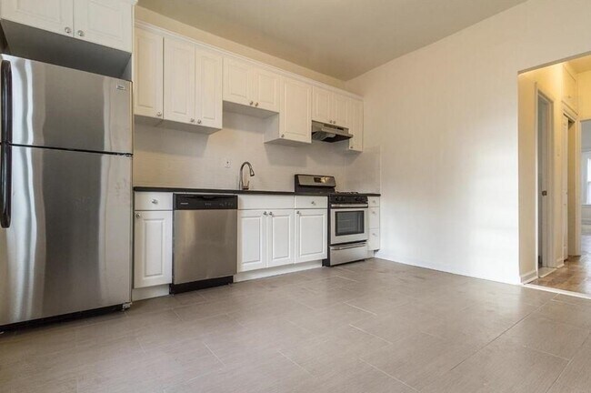 Photo - 53 Condict St Unit 2