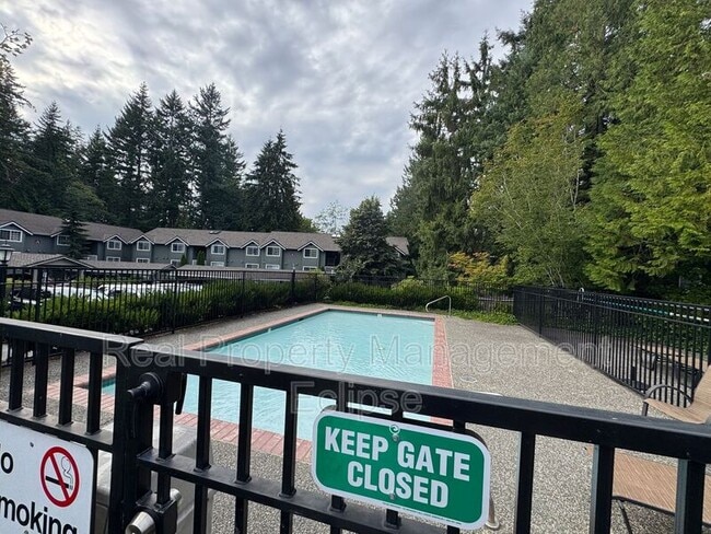 Photo - 15433 Country Club Dr Unit A 303