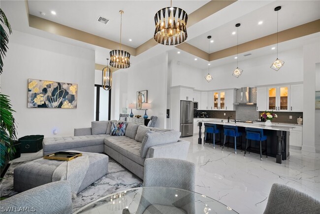 Photo - 930 Sycamore Ct