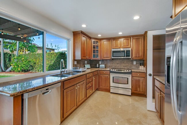 Photo - 20111 Glacier Cir