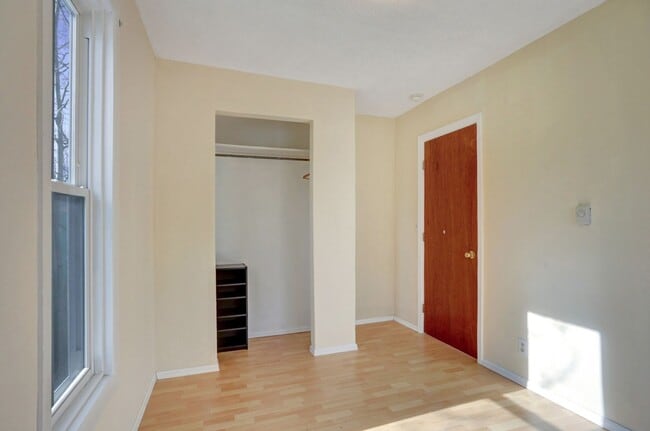 Photo - Downtown Victorian