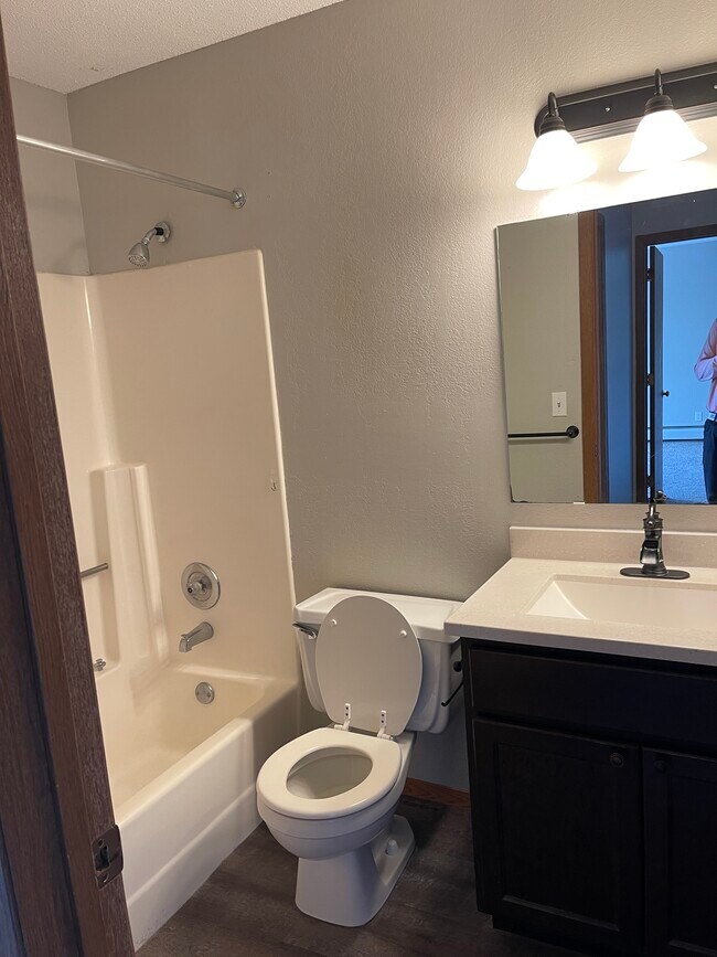 Photo - Brackett's Place Apartments