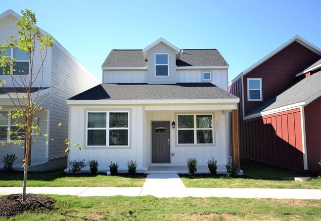 Building Photo - 2023 S Florida Way Rental