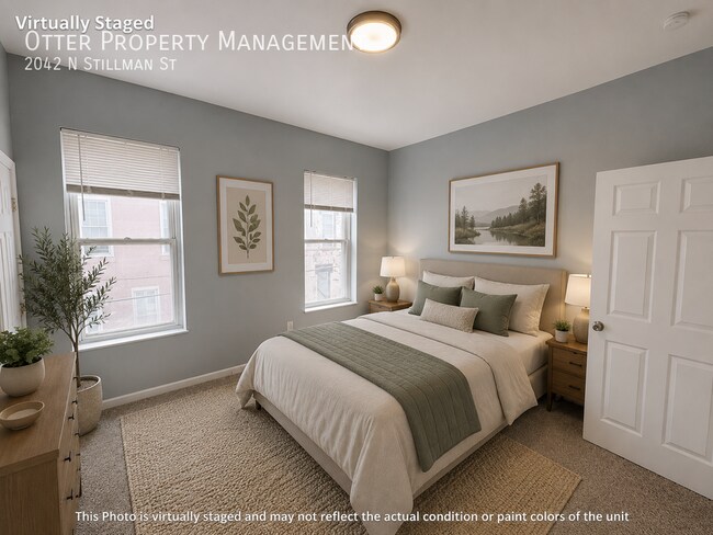 Photo - 2042 N Stillman St
