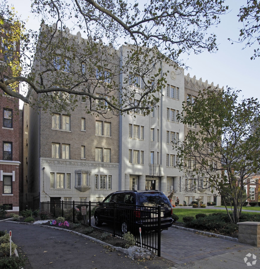 61 Duncan ¡Avenue - 61 Duncan Ave Apartments