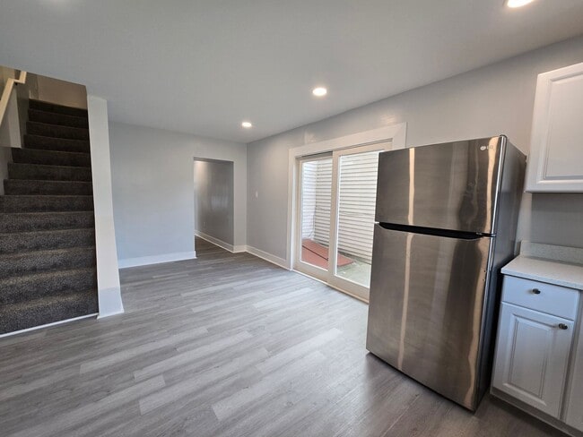 Photo - fif215 Unit 217