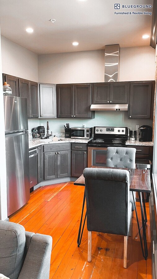 Photo - 105 S 1st St Apartamento Unidad FL3-ID1107A