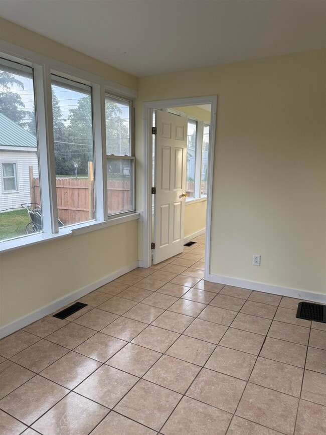 Photo - 1540 North Ave