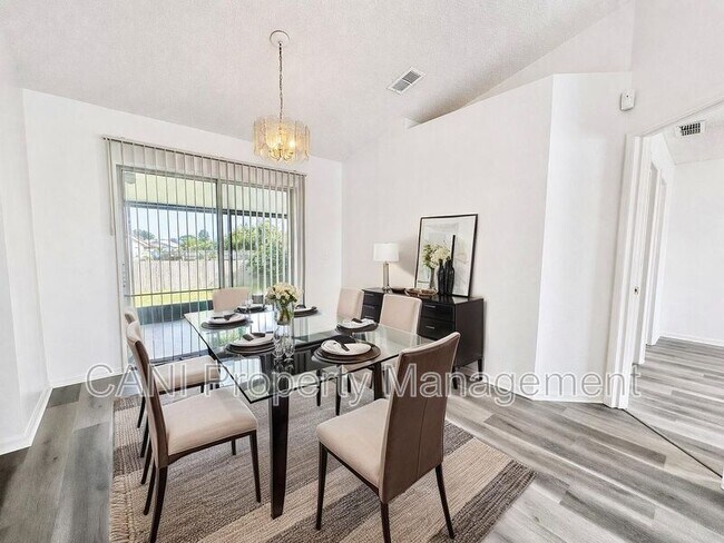 Photo - 2871 Lockwood Blvd