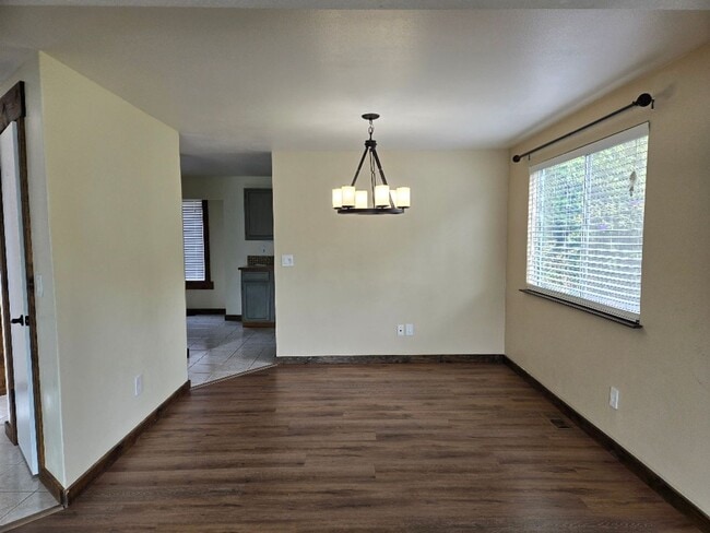 Photo - 13502 Eldridge Pl NW