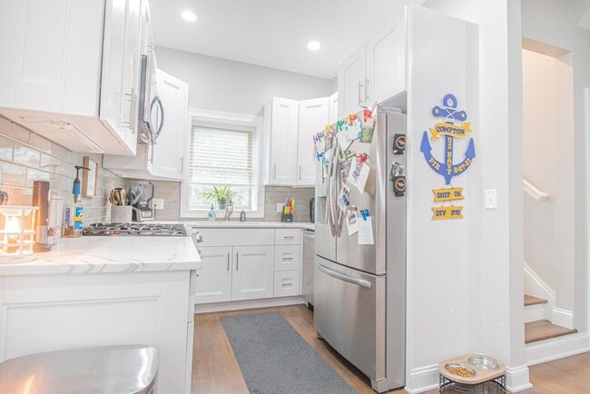 Photo - 74 1/2 N Ohio Ave